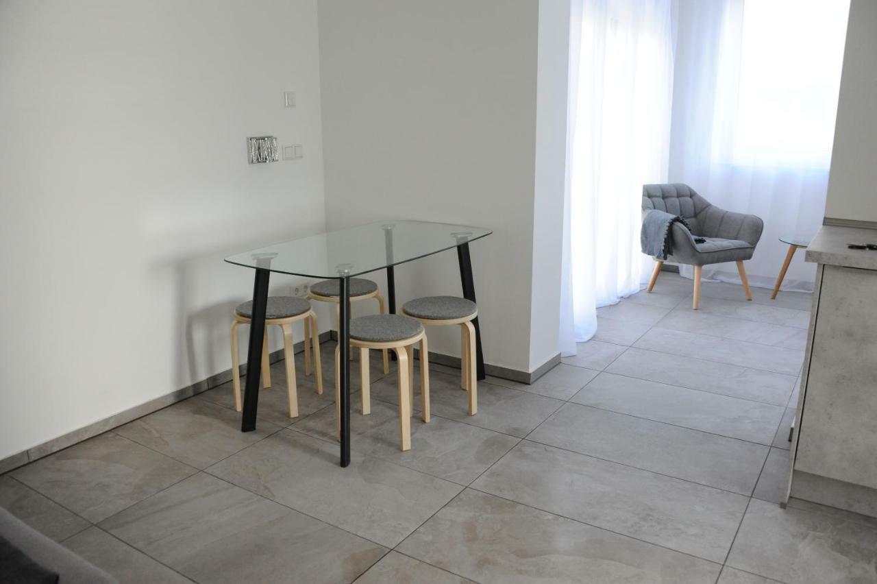 Kleine Studio-Wohnung, Kontaktloser Check-In Meckenbeuren Eksteriør bilde